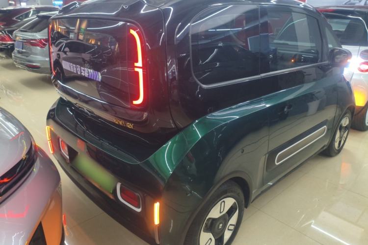 Used Baojun KiWi EV 2021 Artist Model Lithium Iron Phosphate