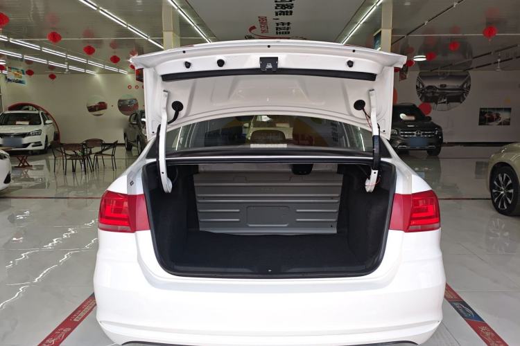 Used Volkswagen Santana 2018 1.5L Automatic Fashion Edition