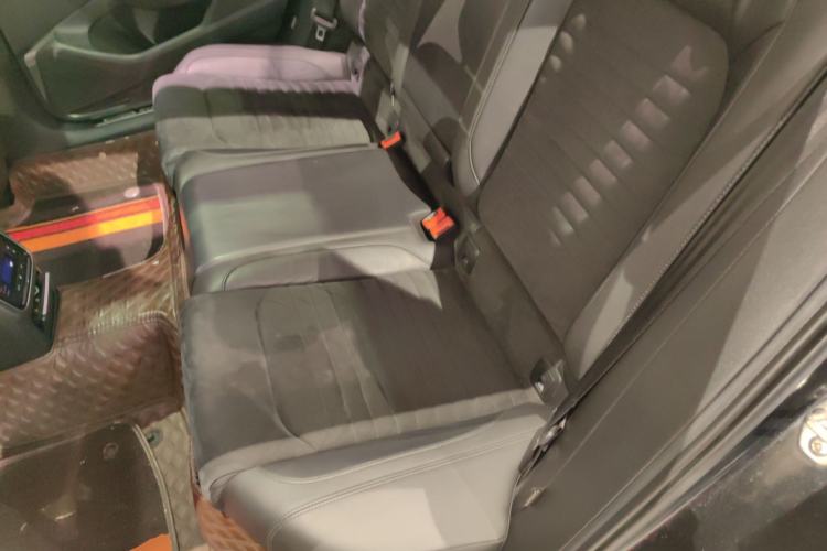 Used Volkswagen Magotan 2017 330TSI DSG Luxury Model
