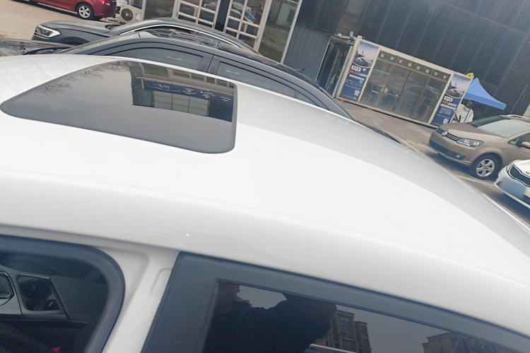 Used Roewe i5 2021 1.5L CVT Diamond Edition
