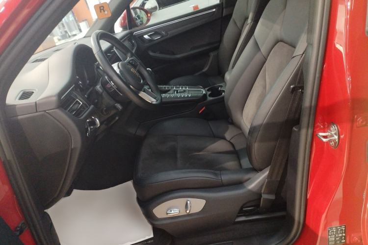 Used Porsche Macan 2020 Macan 2.0T
