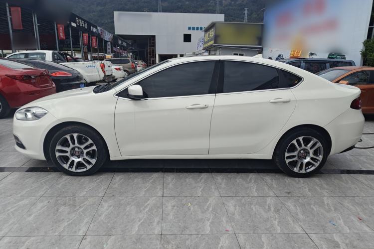 Used Fiat Viaggio 2012 1.4T Automatic Luxury Edition

