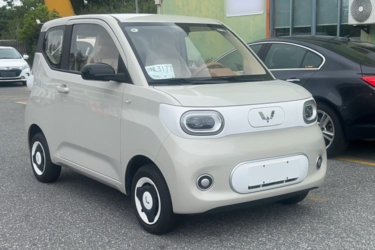 Used Wuling Hongguang MINIEV 2024 3rd Generation 215km Youth Edition
