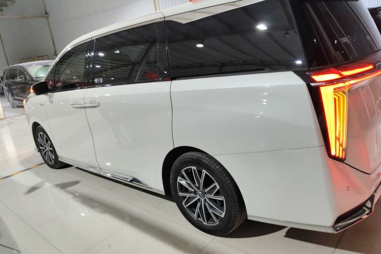 Used GAC Trumpchi M8 2024 Master Series 400T Ultimate Edition
