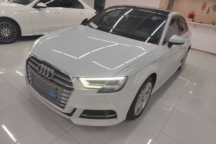 Used Audi A3 2020 Limousine 35 TFSI Fashion Edition China VI Emission Standard
