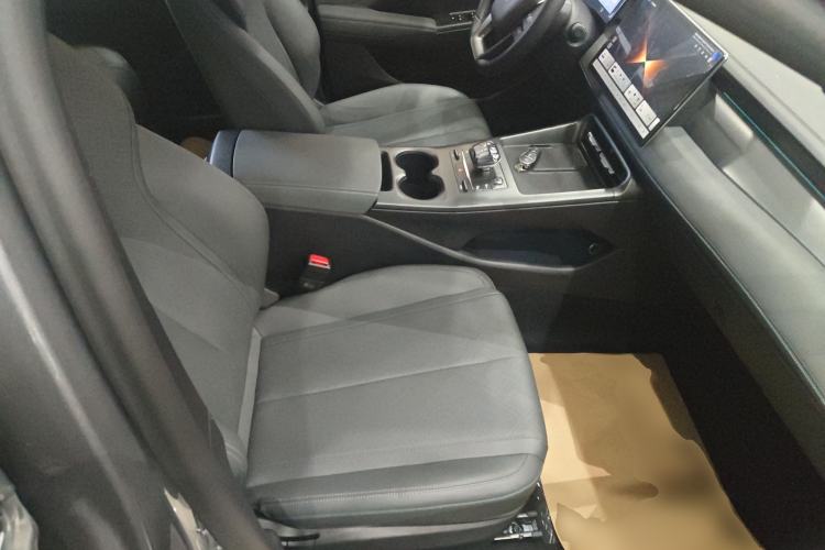 Used BYD Qin PLUS 2025 DM-i Smart Drive 120KM Superior Model