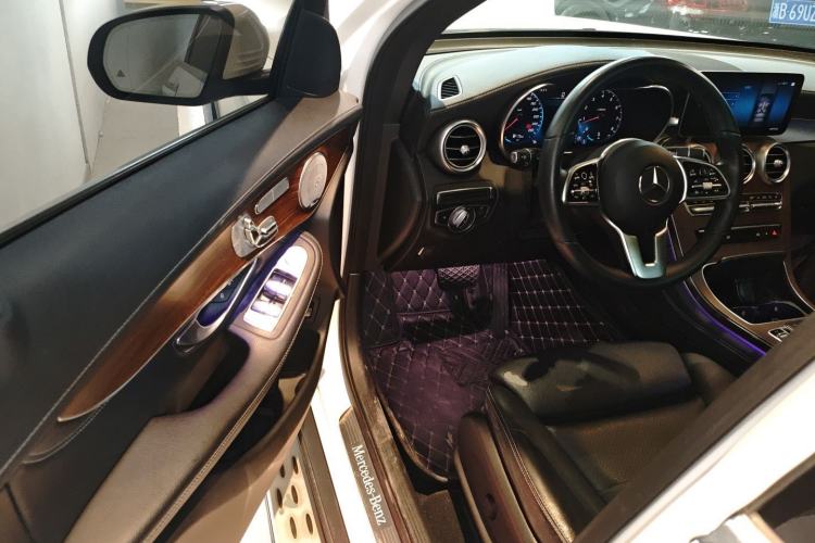 Used Mercedes-Benz GLC 2020 GLC 300 L 4MATIC Luxury Model
