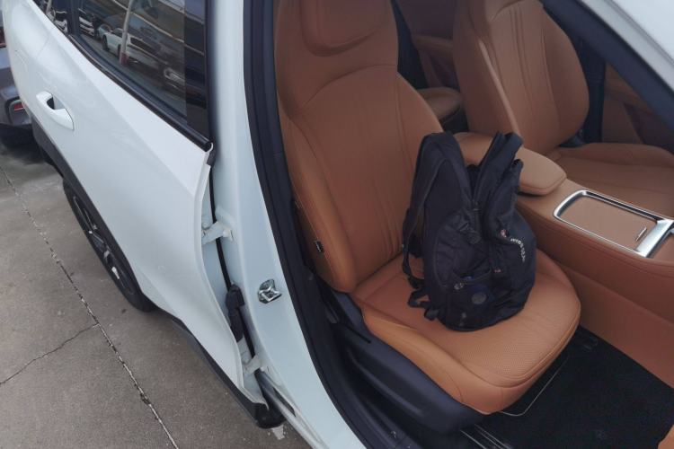 Used  L7 2025 EM-i 115km Long-Range Version
