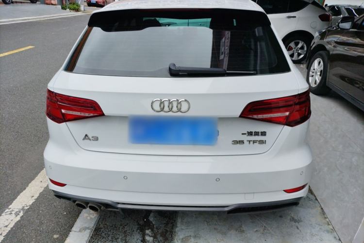 Used Audi A3 2019 Sportback 35 TFSI Fashion Edition China VI Emission Standard
