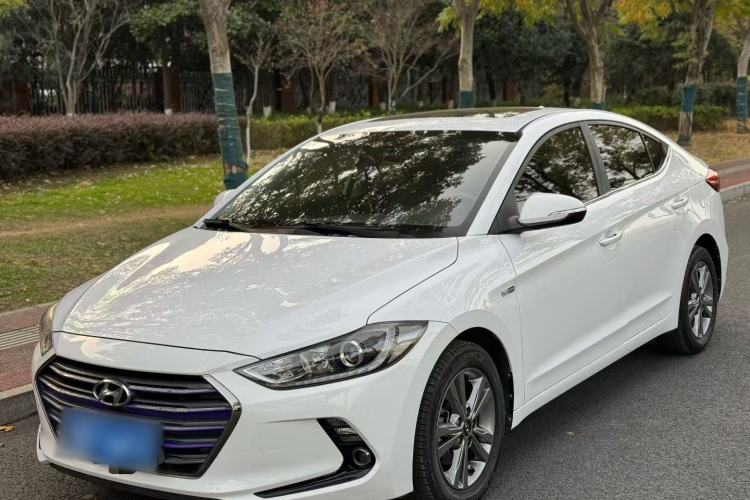 Used Hyundai Elantra 2016 1.4T Dual-Clutch Xuan Dong · Dynamic Version
