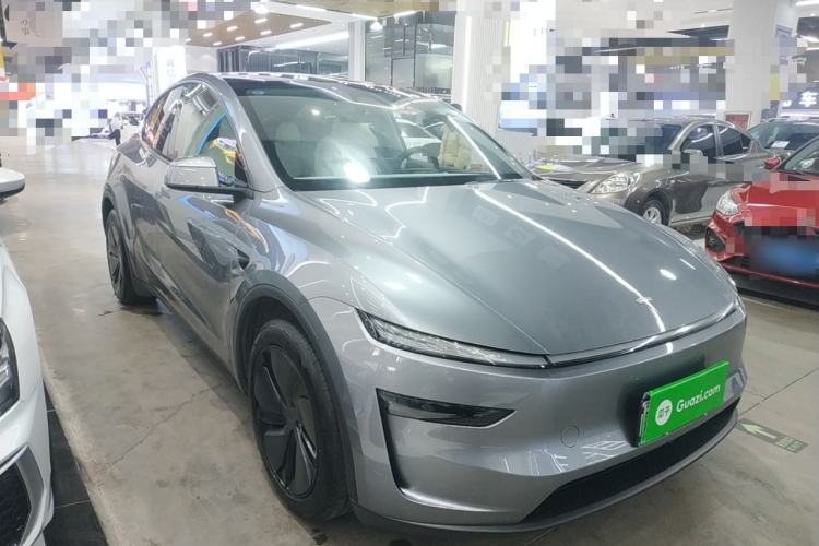 Used Tesla Model Y 2025 Rear-Wheel-Drive Version