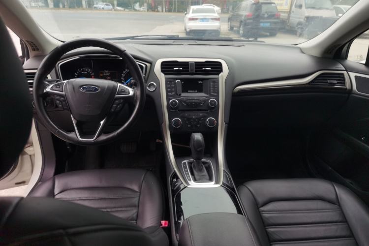 Used Ford Mondeo 2013 2.0L GTDi 200 Fashion Edition
