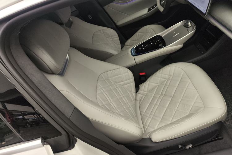 Used Qiyuan A07 2023 Range-Extended 200 Max
