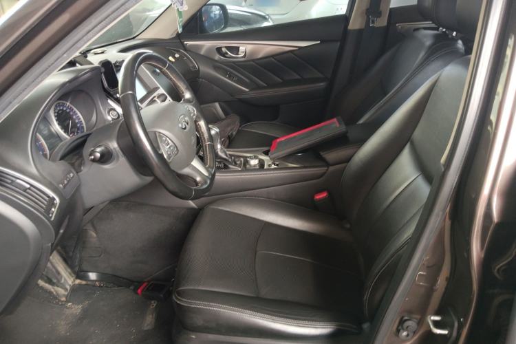 Used Infiniti Q50L 2016 2.0T Enjoyment Edition
