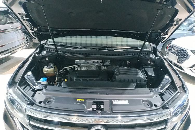 Used Volkswagen Viloran 2023 380TSI Luxury Edition
