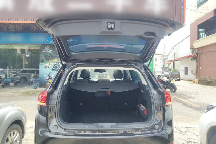 Used Haval H6 2017 Blue Label 1.5T Automatic Two-Wheel Drive ZhiShang Model
