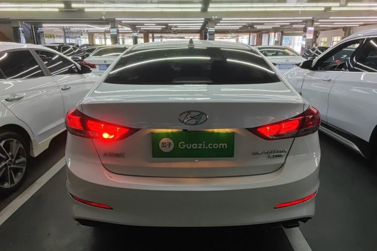 Used Hyundai Elantra 2020 1.4T Dual-Clutch Xuan Dong · Dynamic Version
