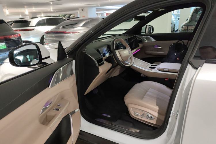 Used XPeng G9 2025 625 Long-Range Max
