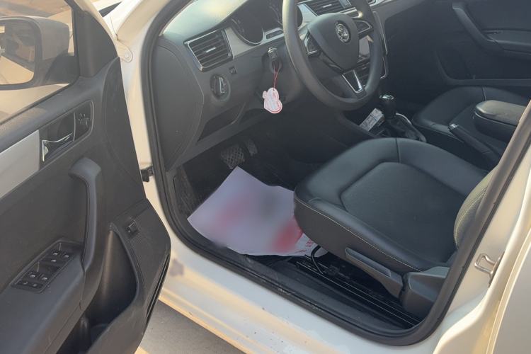 Used Skoda Rapid 2020 1.5L Automatic Comfort Edition
