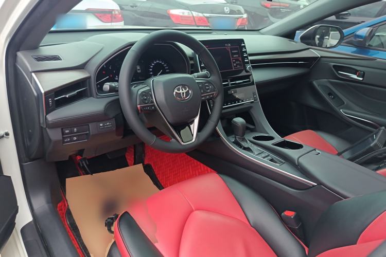 Used Toyota Avalon 2019 2.5L Ambition Version China VI Standard
