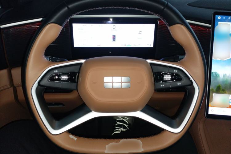 Used  L7 2025 EM-i 115km Exploration+ Edition