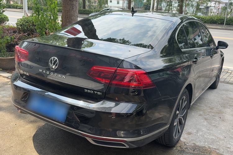 Used Volkswagen Magotan 2020 330TSI DSG Leading Model
