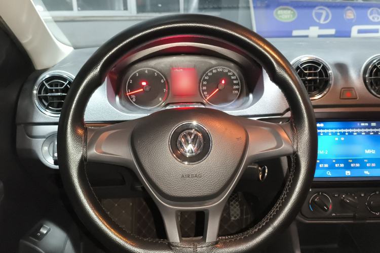 Used Volkswagen Jetta 2017 1.5L Manual Fashion Edition