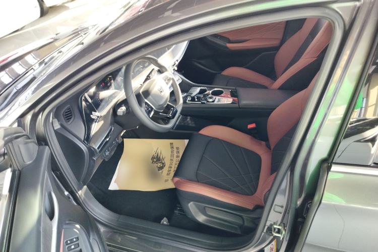 Used Changan Eado 2024 PLUS Blue Whale NE 1.4T GDI DCT High-Energy Edition
