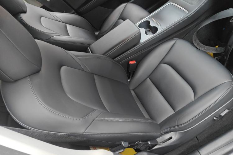 Used Tesla Model Y 2022 Performance High-Performance All-Wheel-Drive Version
