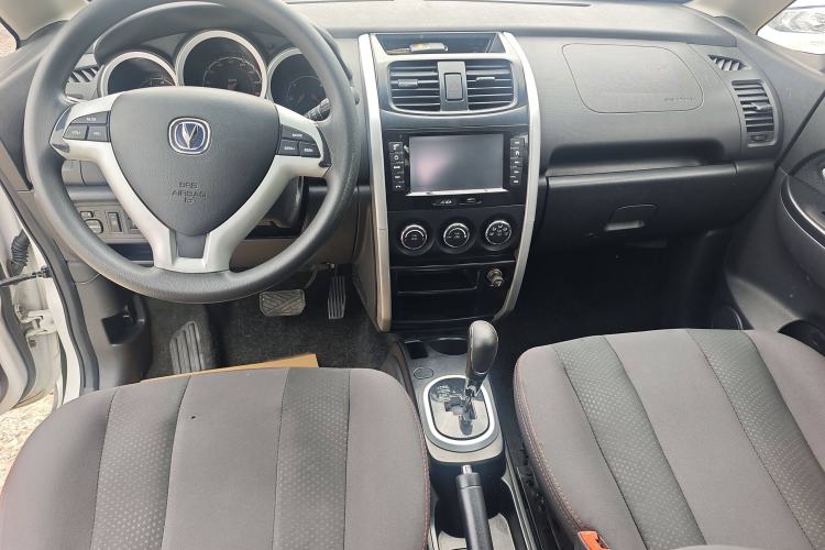 Used Changan CX20 2014 1.4L IMT Sunroof Navigation Version China V Standard
