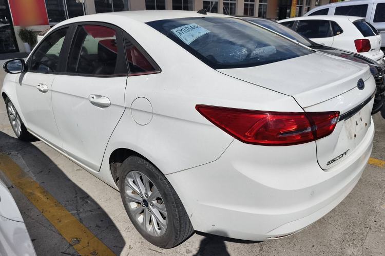 Used Ford Escort 2017 Happiness Edition 1.5L Automatic Fashion Version
