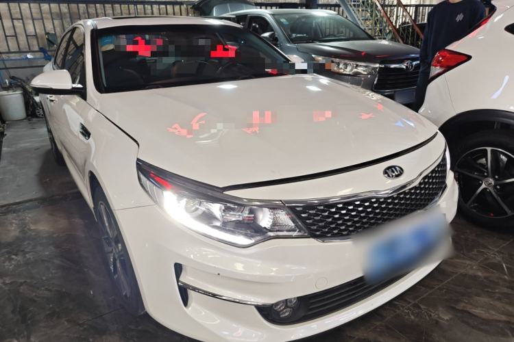 Used Kia K5 2017 2.0L Automatic 15th Anniversary Special Edition LUX
