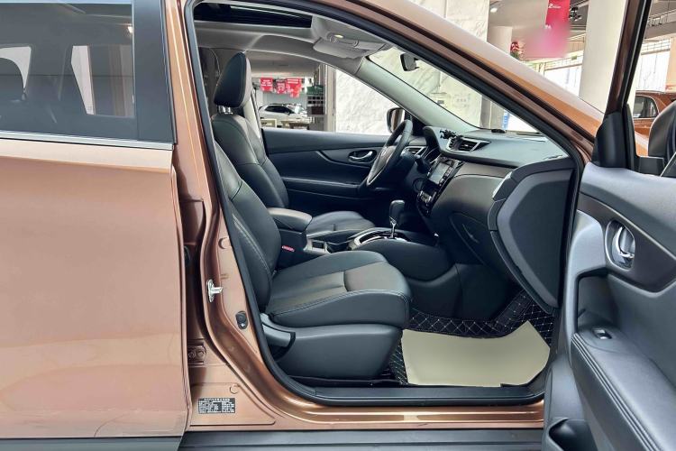 Used Nissan X-Trail 2014 2.0L CVT Comfort Edition 2WD
