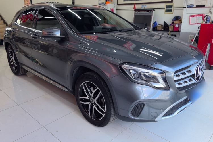 Used Mercedes-Benz GLA 2017 GLA 200 Fashion Model