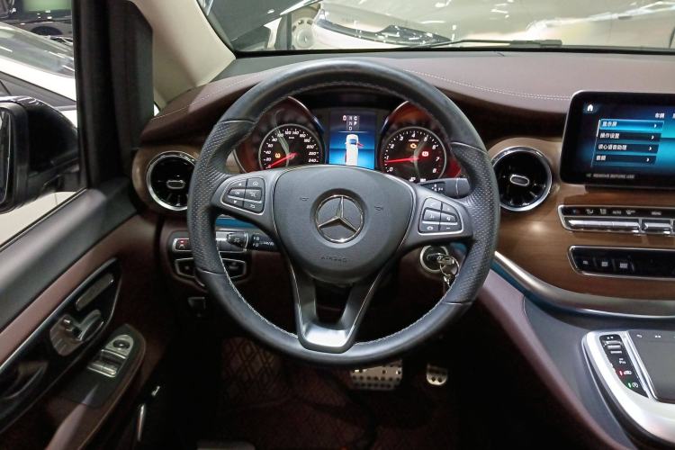 Used Mercedes-Benz V-Class 2022 V 260 L Long-wheelbase Luxury Edition
