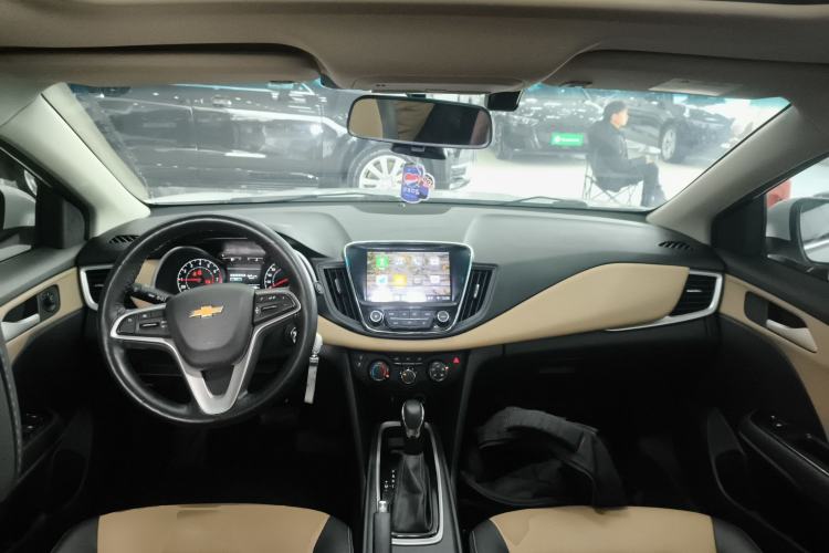 Used Chevrolet Monza 2022 320 Automatic Enjoyment Sunroof Version
