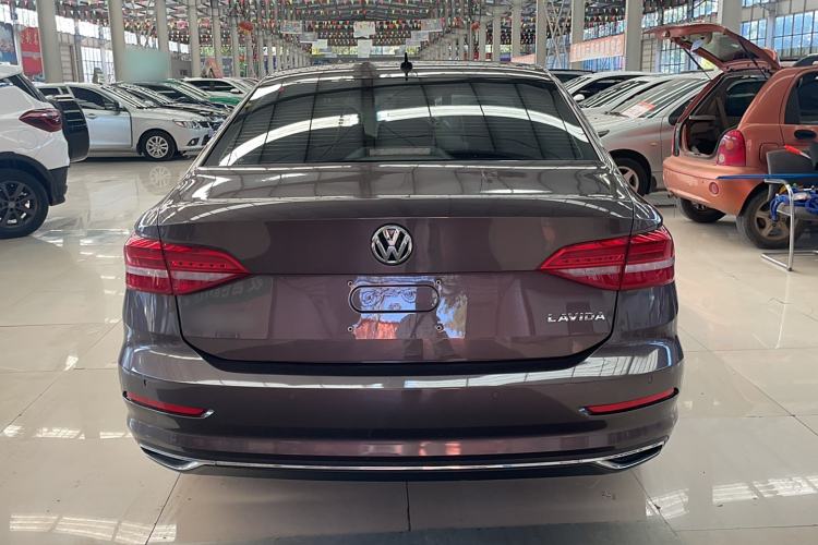 Used Volkswagen Lavida 2018 1.5L Automatic Comfort Edition China V Standard
