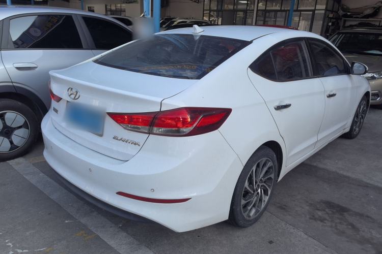 Used Hyundai Elantra 2019 1.5L CVT ZhiXuan – Elite Version
