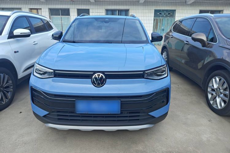 Used Volkswagen Tharu 2025 NewRui 300TSI Prestige Edition
