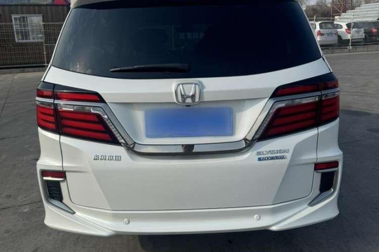 Used Honda Elysion 2019 2.0L Hybrid Luxury Edition
