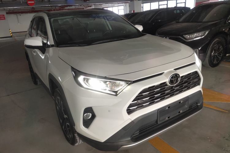 Used Toyota RAV4 2021 2.0L CVT Four-Wheel Drive Premium Edition