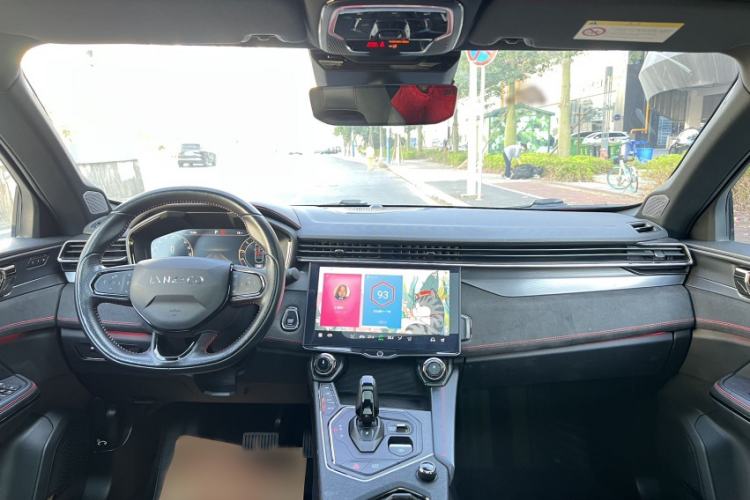 Used Lynk & Co 05 2020 2.0TD Four-Wheel Drive HypeHalo
