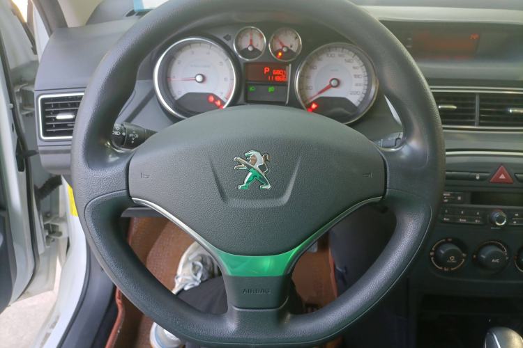 Used Peugeot 308 2014 Enjoy Edition Classic 1.6L Automatic Premium Model
