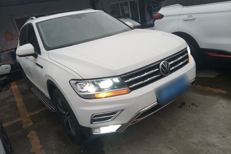 Used Volkswagen Tiguan L 2021 280TSI Automatic Two-Wheel Drive Smart Edition
