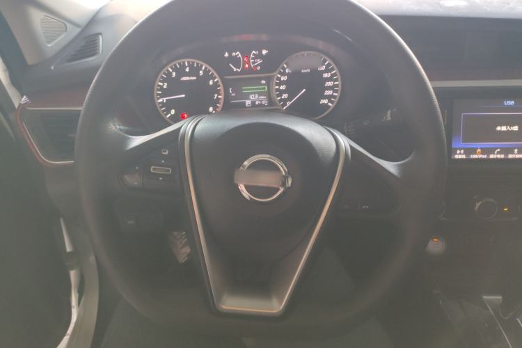 Used Nissan Lannia 2016 1.6L CVT Smart Cool Edition
