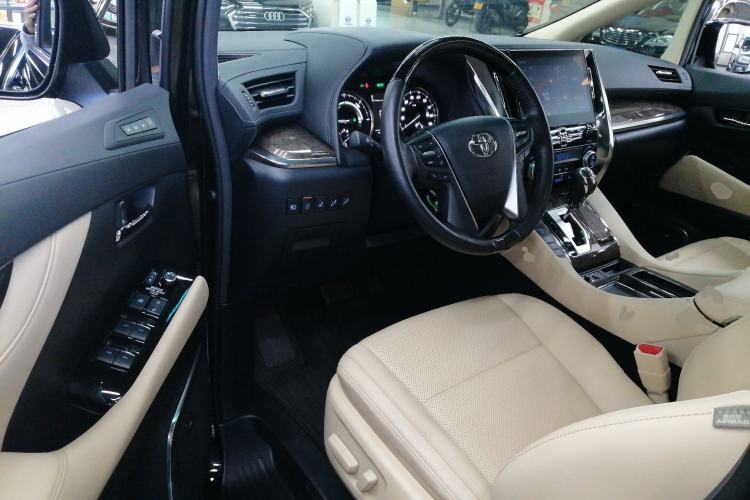 Used Toyota Alphard 2021 Dual-Engine 2.5L Prestige Edition
