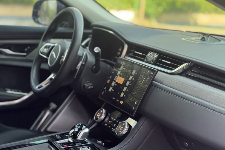 Used Jaguar XFL 2023 XFL 2.0T P200 Two-Wheel-Drive Elite Luxury Edition
