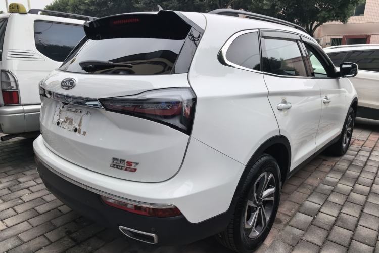 Used  Refine S7 2017 1.5T Automatic Luxury Model