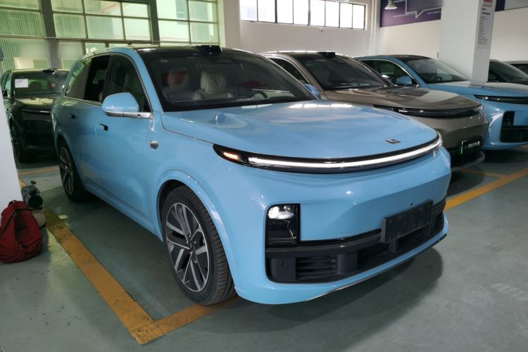 Used Li Auto L8 2024 Ultra Model
