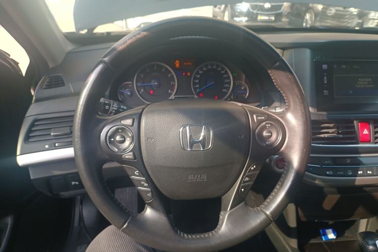 Used Honda Crosstour 2014 2.4L Luxury Edition
